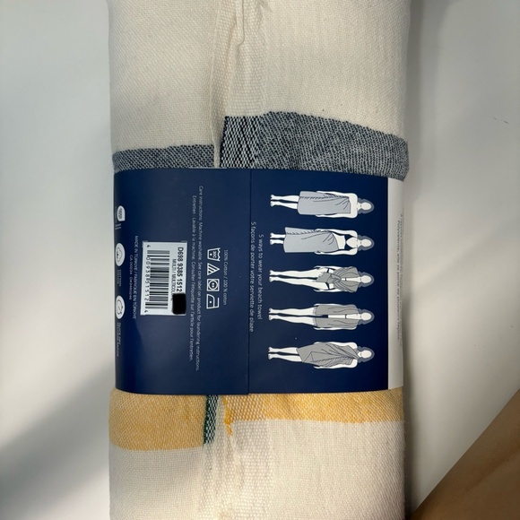 BNWT Hudson’s Bay Company HBC Stripes Multistripe hammam wrap scarf towel cover - Picture 8 of 8